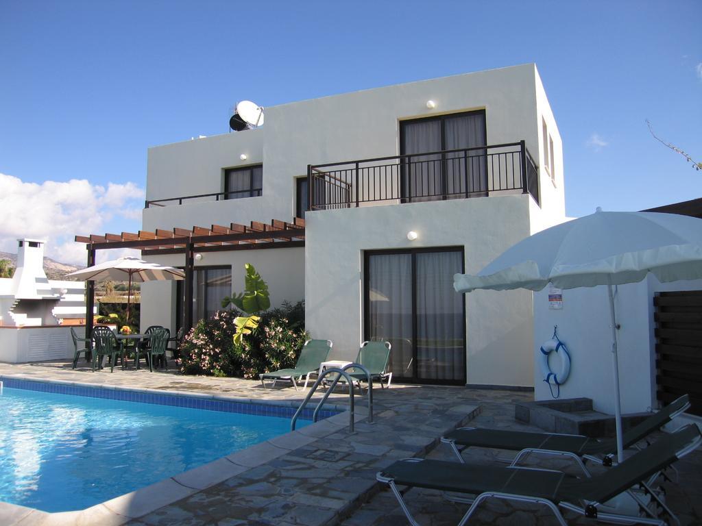 Aura Holiday Villas Paphos Eksteriør bilde