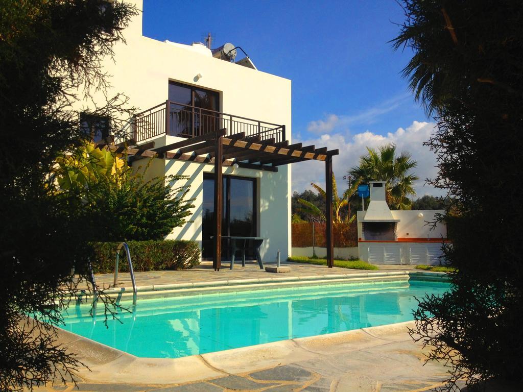 Aura Holiday Villas Paphos Eksteriør bilde