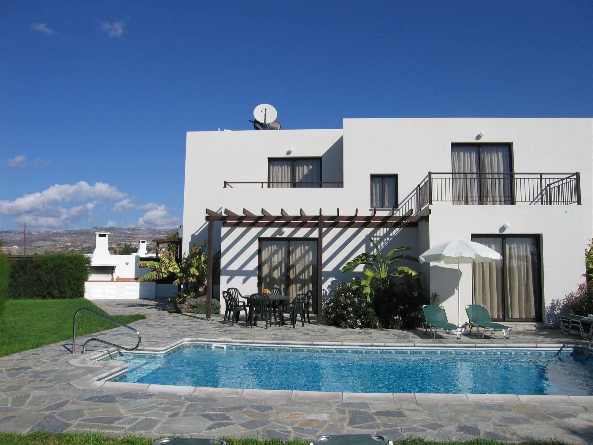 Aura Holiday Villas Paphos Eksteriør bilde